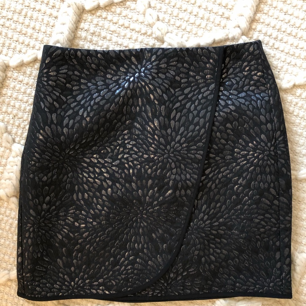 LOFT Black Metallic Skirt